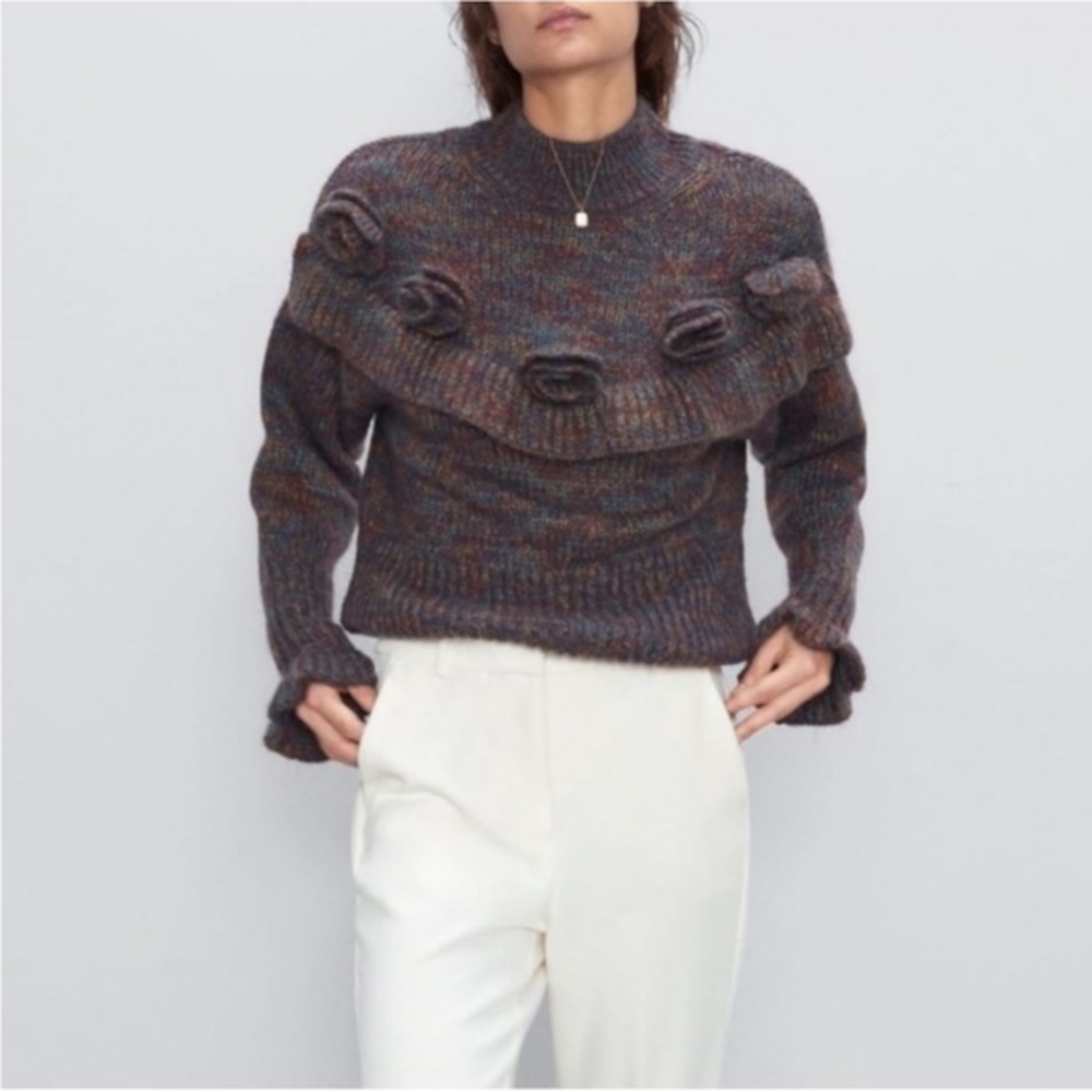 Zara Multitone Charcoal Knit Sweater with Rosette Yoke